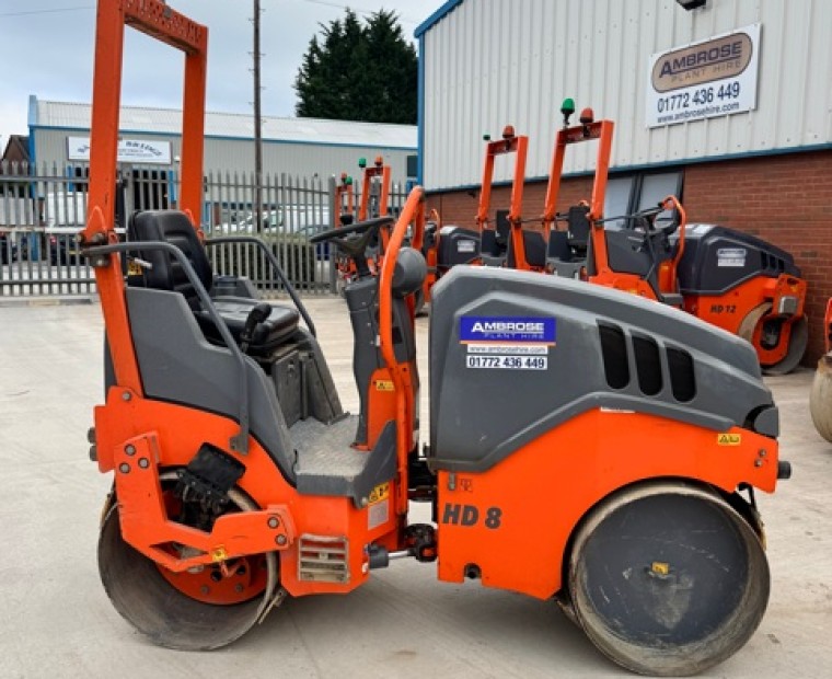 HAMM 800 ROLLER HD8 VV
